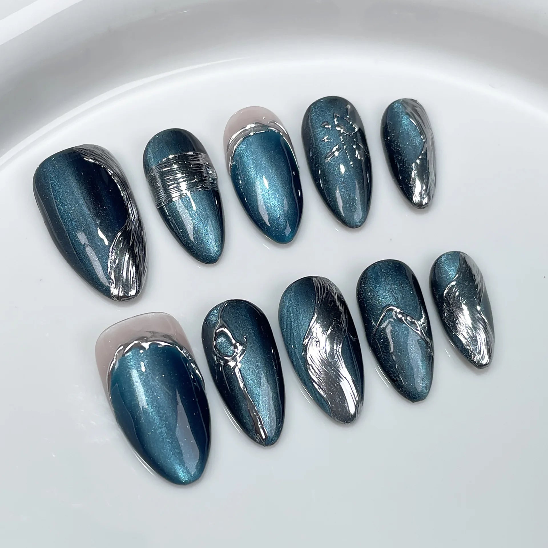 Dark Blue Cat Eye Fake Nails Medium Almond False Nails Press on With Hand Drawn Metal Lines Wearable Full Cover Almond Nail Tips