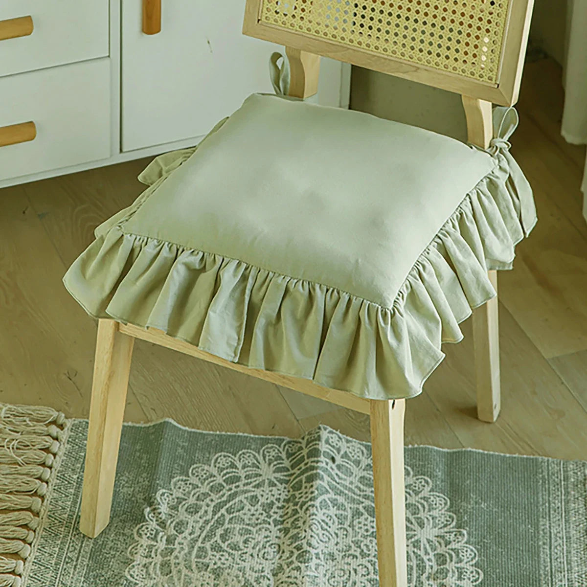 Cream Cotton Ruffles Chair Cushion Cover Flouncing Dinning Chair Pat Decor Customizable Princess Frill Cotton Home Decoration