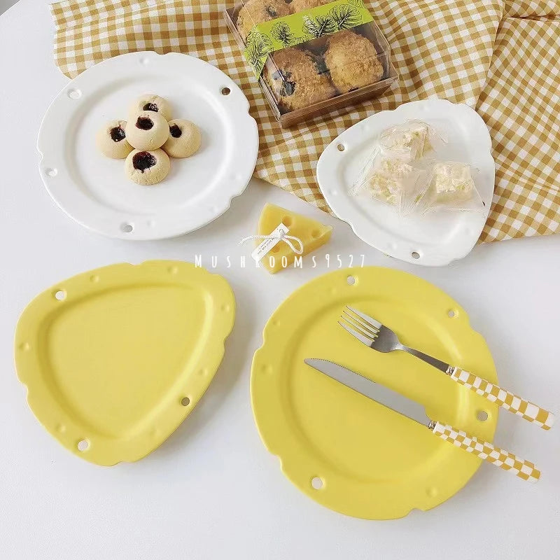 Matte Korean Style Cute Irregular Ceramic Cheese Dessert Plate Triangle Creative Home Flat Plate Cartoon
