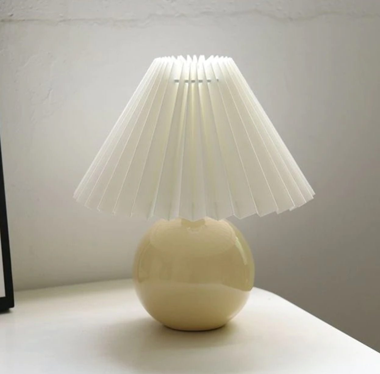 Pleated Ceramic Table Lamp