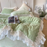 4Pcs Vintage Carved Velvet Lace Ruffles Princess Wedding Bedding Set Queen King Duvet Cover Set Fitted/Flat Sheet Pillowcases