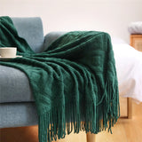 Luxury Chunky Knit Throw Blanket Soft Cozy Cable Knitted with Tassels Winter Warm Nordic Home Decor Blanket Christmas Green Gift