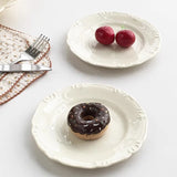 French Relief Plate Fashion White Round Ceramic Plates 2025 New Home Kitchen Serving Dish Afternoon Tea Dessert Cake Tableware