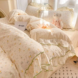 French Country Bedding Set - Ruffled Duvet Cover + Pillowcases (Queen Size, Soft Girls' Quilt-Style Decor)