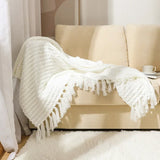 Nordic White Casual Throws Blankets Soft Comfortable Knitted Shawl Sofa Blanket Bed End Cover Hotel Home Decoration Bedspread