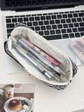 Exquisite and Compact Lipstick Coin Purse Portable Pencil Case for Students with Lace Trim and Quilted Interior Storage Bag