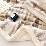 European Luxury Rabbit Plush Thick Blanket Multifunctional Nap Lamb Wool Blanket for Office Skin-Friendly Bedspreads for Home