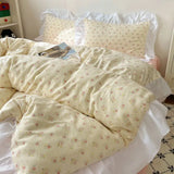 Gentle Floral Print Bedskirt Bedding Sets Skin Friendly Comfortable Duvet Cover Set with Lace Romantic Bedclothes for Girls