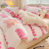 3pcs Simple Line Design Duvet Cover Set Cartoon Strawberry Print Bedding with 2 Pillowcases Skin-friendly Washable Quilt Cover