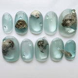 24pcs Cat's Eye False Nails Aurora Blue Short Almond Full Cover Nail Tips Wave Fake Nail Art Reusable Round Head Press on Nails