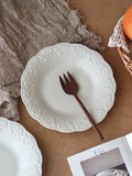 White Relief Dining Plate French Household Ceramic Round Plates Solid Color Dessert Flower Dish Simple Versatile Tableware