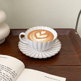 1Set 250ml Shell Coffee Cup and Saucer Set, Retro Japanese Ceramic Coffee Cup and Saucer, Suitable for Home Decoration, Home Daily Use, Breakfast Bread, Milk Cup and Saucer, Afternoon Tea Coffee Latte Latte Art Cup, Gift Givi