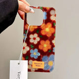 Perforated Vortex Retro Small Flower Phone Case For iPhone 15 Cases iPhone 11 12 13 14 16 Pro Max XS X XR 7 8 Plus SE 2022 Cover