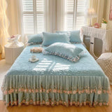 4/6Pcs Milk Velvet Flower Lace Ruffles Luxury Bedding Set King Queen Size Duvet Cover Quilted Bed Skirt Bedspread Pillowcases