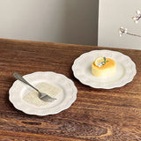 French Retro Relief Plates High-end White Ceramic Flower Dish Household Breakfast Bread Plate Exquisite Dessert Tableware