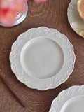 French Relief Dessert Plate Ins Retro Breakfast Bread Plates Household Versatile Dining Disc Milk Tea Colored Ceramic Tableware