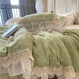 4Pcs Vintage Carved Velvet Lace Ruffles Princess Wedding Bedding Set Queen King Duvet Cover Set Fitted/Flat Sheet Pillowcases