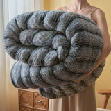 Luxury Ripple Pattern Faux Fur Blanket Double Layer Thickened Warm Winter Blankets for Bed Soft Fluffy Plush Soft Throw Blanket