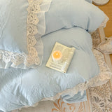 4Pcs Vintage French Romantic Lace Ruffles Carved Velvet Warm Winter Princess Bedding Set Duvet Cover Set Bed Sheet Pillowcases