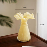 Modern Pastel Pink Yellow Glass Vase Wavy Ruffled Mouth Floral Vase for Living Room Kitchen Table Home Display Ornament