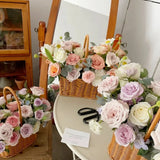 Willow Rattan Bride Flower Basket Picnic Container with Handle Picnic Weaving Basket Hand-Woven Flower Arrangement Basket