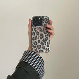 Korean INS Grey Leopard Prints Double Layers IMD Fashionable Phone Case for iPhone 16 15 14 13 Pro Max Back Phone Cover Capa