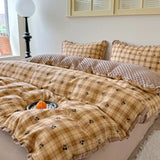 Thiened Double Layer Cotton Bean Flannel Four Piece Set Korean Sle Winter Warm Student Tee Piece Set Floral Lace Bedding