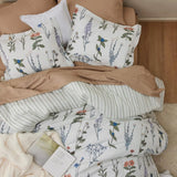 Bedsure Duvet Cover King Size - Reversible Cute Floral Duvet Cover Set with Zipper Closure, White Bedding Comforter Cover