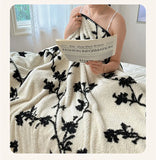 Autumn Warm Blanket Office Sofa Nap Leisure Blanket Thickened Coral Velvet Shawl Air Conditioning Cover blanket