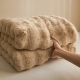 Luxury Solid Color Faux Rabbit Fur Blanket Winter Thickened Warm Faux Fur Blanket Soft Fluffy Throws Blankets for Sofa Bed Naps