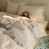 Ins Bedding Set Princess Floral Lace Simple 4pcs Bedding for Girls Woman Quilt Cover Sheet And Pillowcase Spring Home Textiles