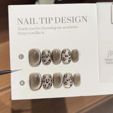 Autumn-winter False Nails Glossy Melard Brown Cat Eye Short Square Round Press on Nail with Glue Star Design Wearable Nail Tips