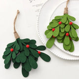 Non-woven Christmas Leaf Branch Pendant Lightweight Green Christmas Leaf Decoration with Red Berry Accent Christmas Tree Pendant