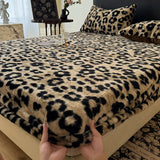 Ikeehome  New Fall and Winter Thickened Rabbit Plush Single Fitted Sheet Warm Fitted Sheet Anti-Slip Anti-Static Bed Cover