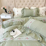 French Embroidered Lace Bubble Gauze Bedding Set Pink Elegant Princess Style Queen Duvet Cover Set Ruffled Comforter Cover Sets