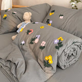3D Flower Embroidery Summer Quilt Soft Skin Friendly Air Conditioning Comforter Super Soft Machine Washable White Summer Blanket