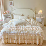 100% Cotton Flowers Lace Embroidery Ruffles Princess Weding Bedding Set Duvet Cover Quilted Bed Skirt Bedspread Pillowcases 4Pcs