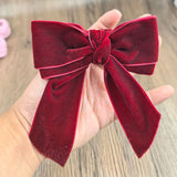6pcs Red&Green Bow Christmas Napkin Rings Chic Velvet Bowknot for Xmas Dinner Parties Holiday Wedding Home Napkin Holders
