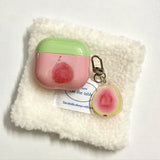 Half Red Heart Guava + Pendant Suitable for Apple for Airpodspro2 Case/For Airpodspro Case/For Airpods4 Case/For Airpods3 Case/For Airpods2 Case/Fashionable Women's Earphone Case/Simple Earphone Case