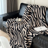 American Zebra Print Knitted Blanket 130X170Cm Comfort Office Sofa Nap Knee Blanket Soft Decorative Bed Towel for Four Seasons