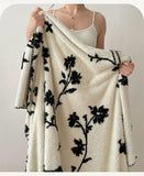 Autumn Warm Blanket Office Sofa Nap Leisure Blanket Thickened Coral Velvet Shawl Air Conditioning Cover blanket