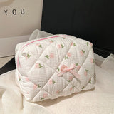Flower Quilted Fashion Makeup Storage Bag Portable Travel Organizer Cosmetic Toiletry Pouch Cute Make Up Handbag Clutch Purse