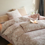 Boutique Milk Fleece 4pcs Bedding Sets for Women Girls Room Princess Carving Flower Winter Warm Quilt Cover Bedspread Pillowcase
