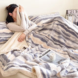 European Luxury Rabbit Plush Thick Blanket Multifunctional Nap Lamb Wool Blanket for Office Skin-Friendly Bedspreads for Home