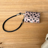 Luxury leather leopard print earphone bag case for airpods 1 2 3 4 pro 2 protection cover with bracelet fall prevention couple