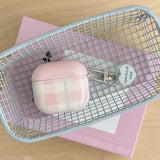 Pink and White Plaid + Heart Pendant Suitable for Apple for Airpodspro2 Case/For Airpodspro Case/For Airpods4 Case/For Airpods3 Case/For Airpods2 Case/Fashionable Women's Earphone Case/Simple Earphone Case