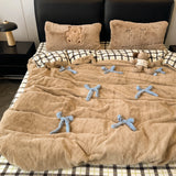 Ikeehome  Adorable  Knot Milk Velvet Four Piece Bedding Set Warm Coral Fce Bed eet Cover Duvet Cover Cute Winter Bed Linens