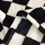 Flannel Blanket for Bedroom Soft Air Conditioning Blankets Checkerboard Elements Sofa Blanket Portable Nap Shawl Towel