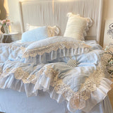 4Pcs Vintage Carved Velvet Lace Ruffles Princess Wedding Bedding Set Queen King Duvet Cover Set Fitted/Flat Sheet Pillowcases