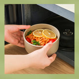Silicone Food Storage Container 700ml Round Microwave-Safe Sealable Bowl Portable Lunch Box for Students and Office Workers